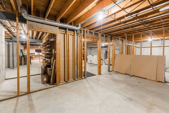 2601 N 3653rd Road, Sheridan, IL 60551