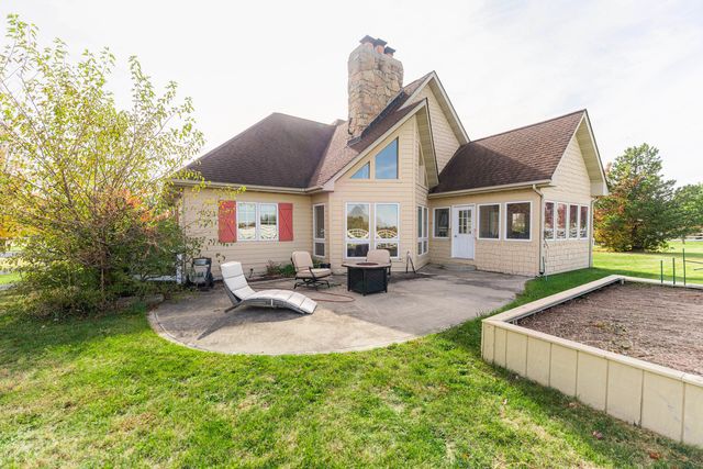 2601 N 3653rd Road, Sheridan, IL 60551