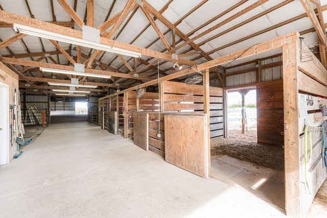 2601 N 3653rd Road, Sheridan, IL 60551