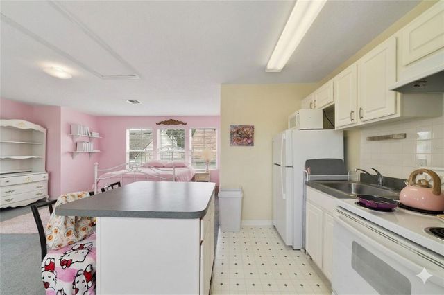 104 EASTPARK CRESCENT, Celebration, FL 34747