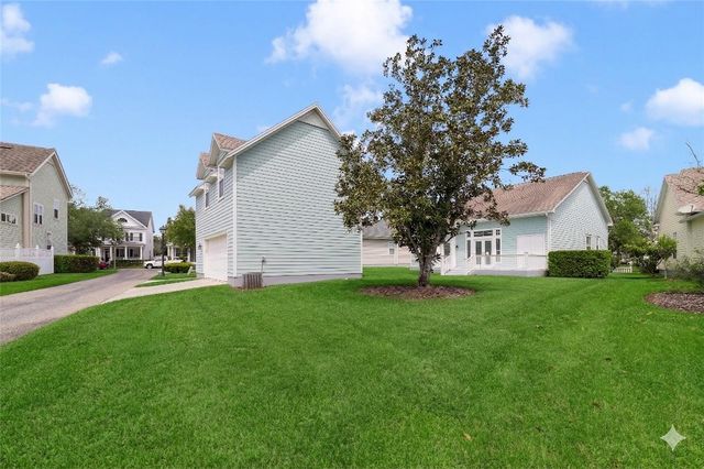 104 EASTPARK CRESCENT, Celebration, FL 34747