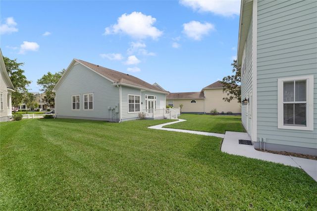 104 EASTPARK CRESCENT, Celebration, FL 34747