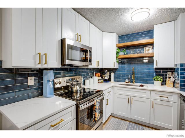 561 10th Street, Windsor, CO 80550