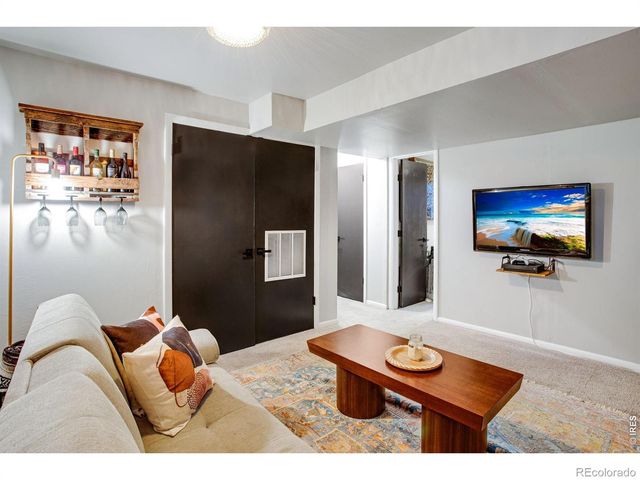 561 10th Street, Windsor, CO 80550