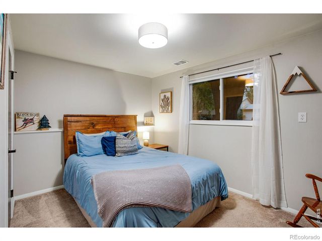 561 10th Street, Windsor, CO 80550