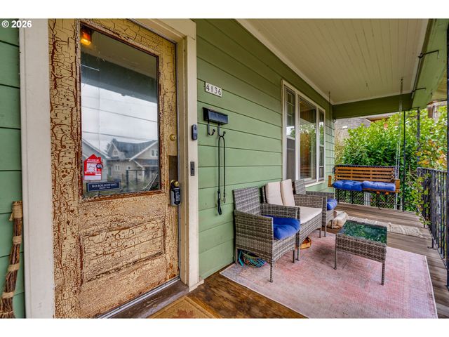 4136 Ne 10TH Ave, Portland, OR 97211