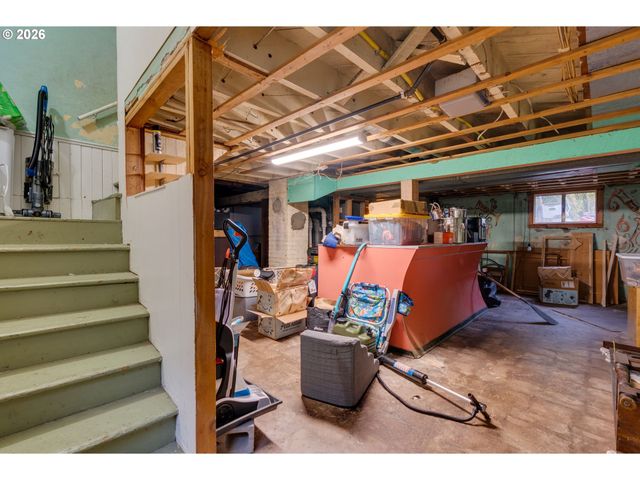 4136 Ne 10TH Ave, Portland, OR 97211