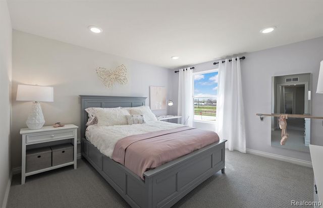 51369 Nature Trail Drive, Macomb, MI 48042