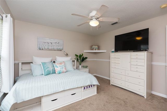 7 Lancaster LANE, Palm Coast, FL 32137