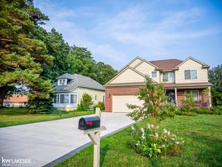 37440 Curwood Street, Sterling Heights, MI 48310