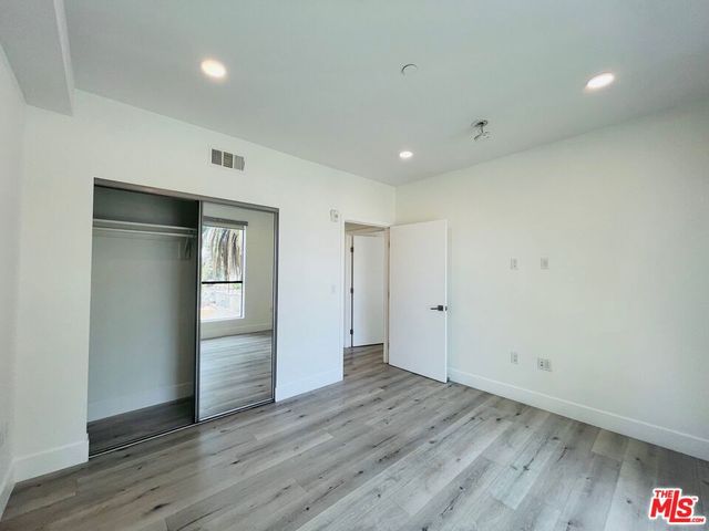 14612 Calvert Street 202, Van Nuys, CA 91411