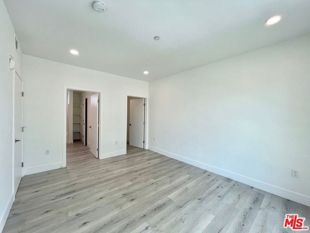14612 Calvert Street 202, Van Nuys, CA 91411
