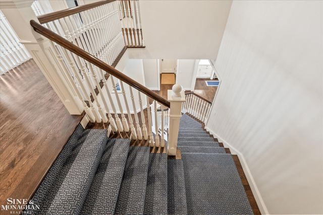 223 Cloverly Road, Grosse Pointe Farms, MI 48236