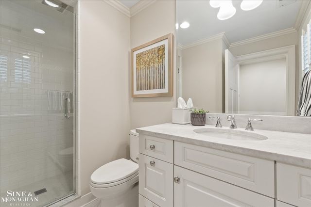 223 Cloverly Road, Grosse Pointe Farms, MI 48236