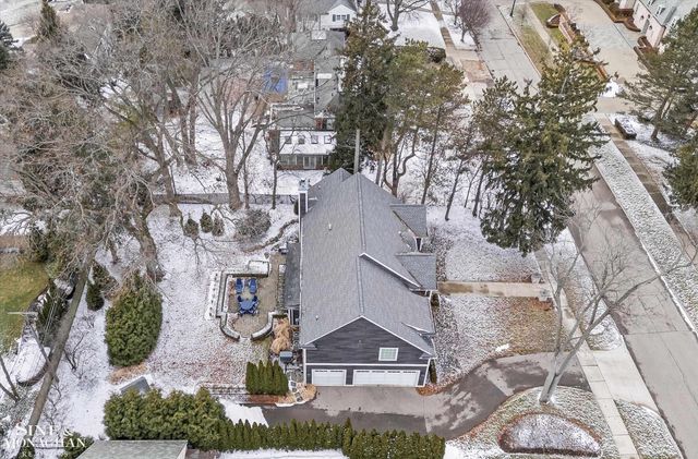 223 Cloverly Road, Grosse Pointe Farms, MI 48236