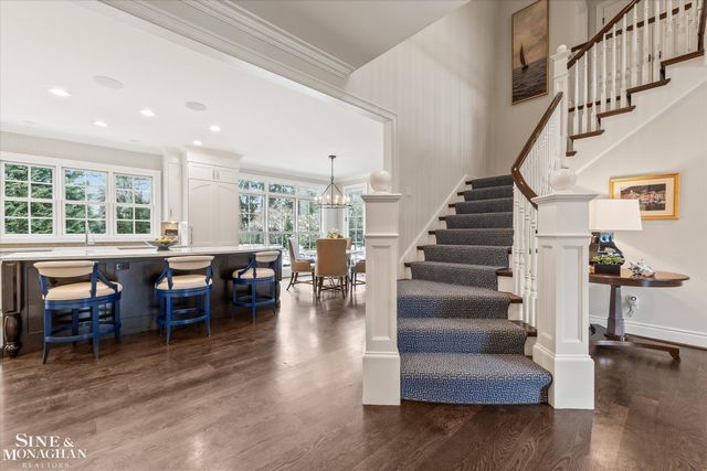 223 Cloverly Road, Grosse Pointe Farms, MI 48236