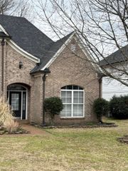 5300 DAY LILY DR, Lakeland, TN 38002