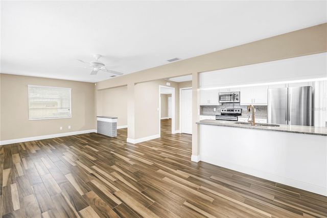 12088 70TH AVENUE, Seminole, FL 33772