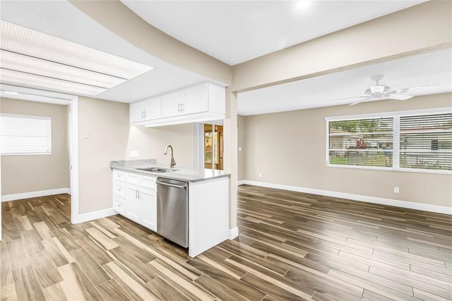 12088 70TH AVENUE, Seminole, FL 33772