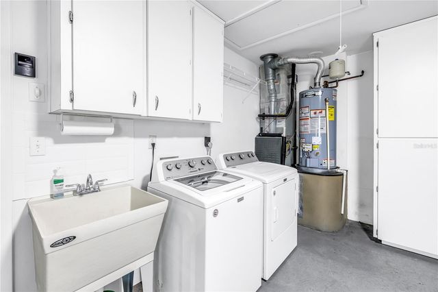 12088 70TH AVENUE, Seminole, FL 33772