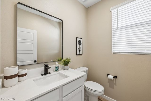 194 Viento Ridge Street, Henderson, NV 89012