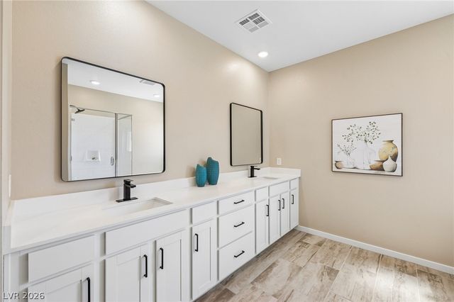 194 Viento Ridge Street, Henderson, NV 89012