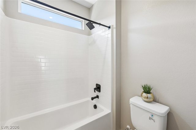 194 Viento Ridge Street, Henderson, NV 89012