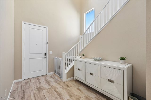 194 Viento Ridge Street, Henderson, NV 89012