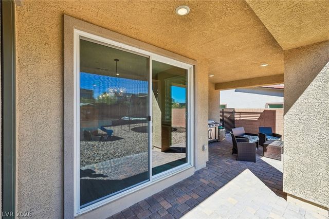 194 Viento Ridge Street, Henderson, NV 89012