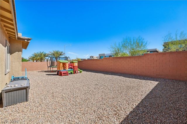 194 Viento Ridge Street, Henderson, NV 89012