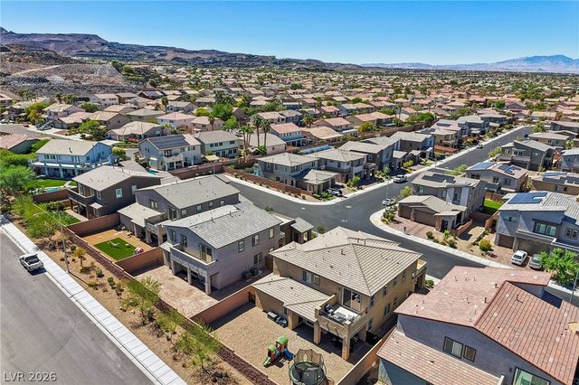 194 Viento Ridge Street, Henderson, NV 89012