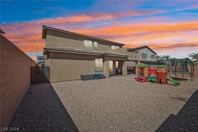 194 Viento Ridge Street, Henderson, NV 89012