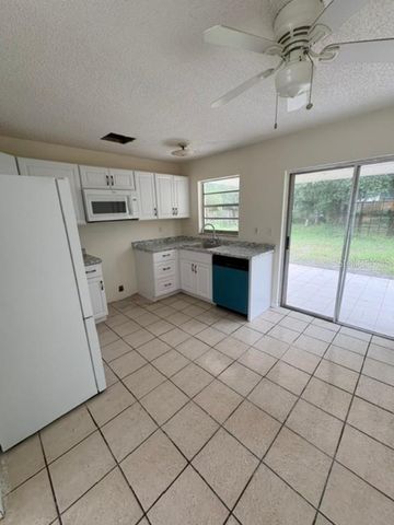 7238 EXEMPLAR DRIVE, New Port Richey, FL 34655