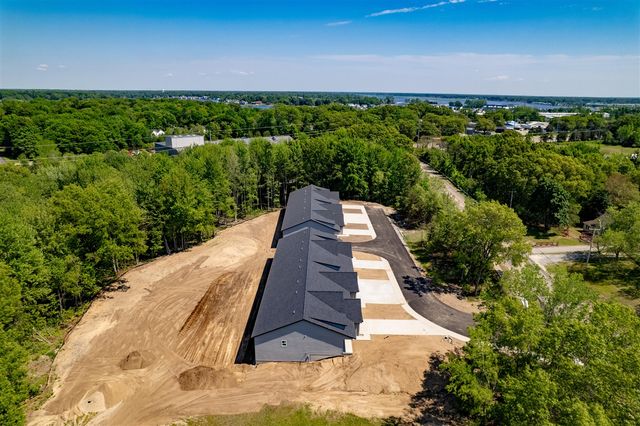 17426 Ridge Avenue, Ferrysburg, MI 49409