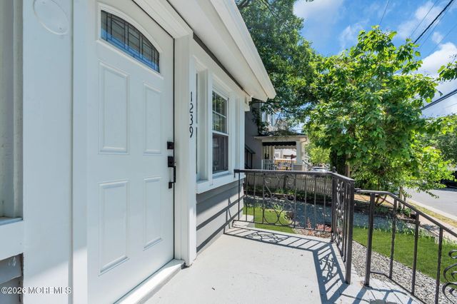 1239 Monroe Avenue, Asbury Park, NJ 07712