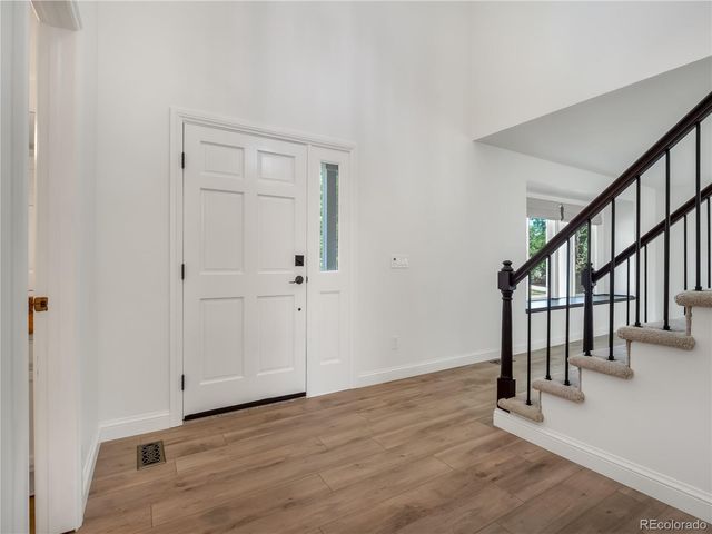 9304 Montrose Way, Littleton, CO 80126
