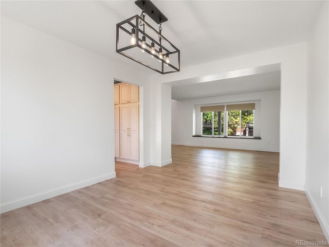 9304 Montrose Way, Littleton, CO 80126