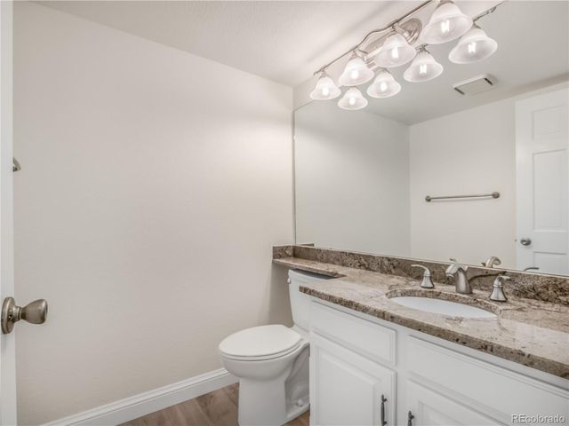 9304 Montrose Way, Littleton, CO 80126