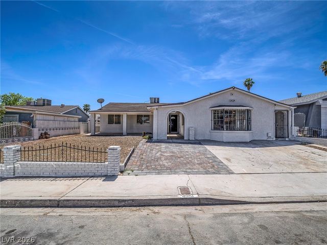 4351 Chafer Drive, Las Vegas, NV 89121