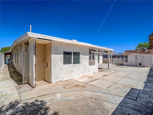 4351 Chafer Drive, Las Vegas, NV 89121