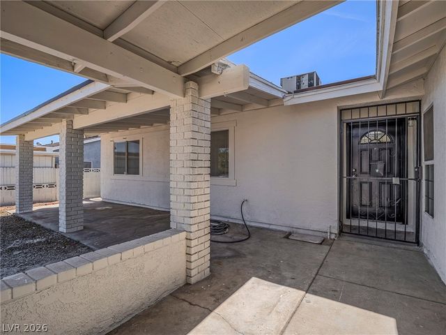 4351 Chafer Drive, Las Vegas, NV 89121