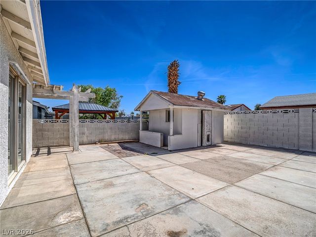 4351 Chafer Drive, Las Vegas, NV 89121