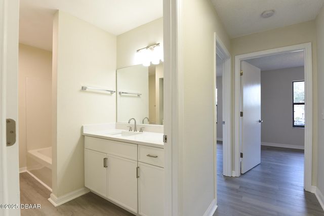 1601 Big Tree Rd Apt 1006, Daytona Beach, FL 32119