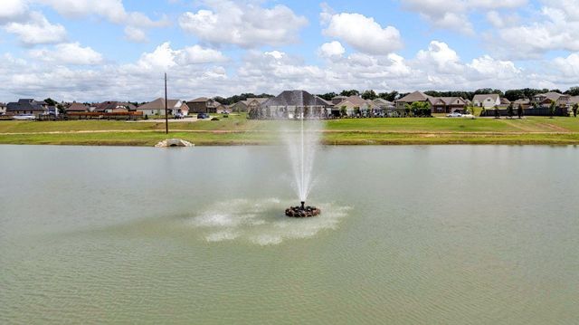 1010 MEWBORN FARM RD, Oakland, TN 38060