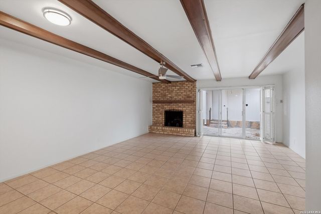 11303 Vance Jackson Rd Apt H2, San Antonio, TX 78230