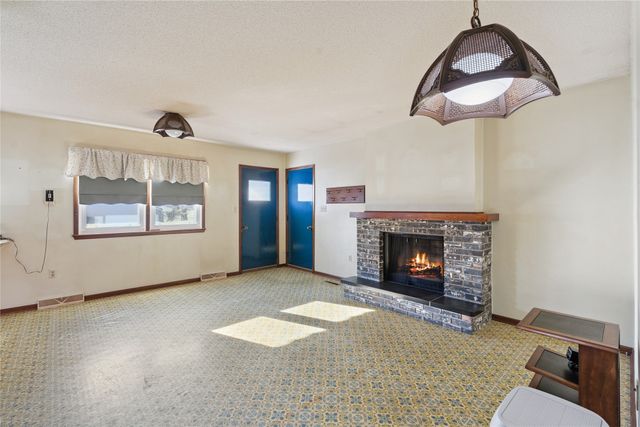 1904 Prairie Street, Grinnell, IA 50112