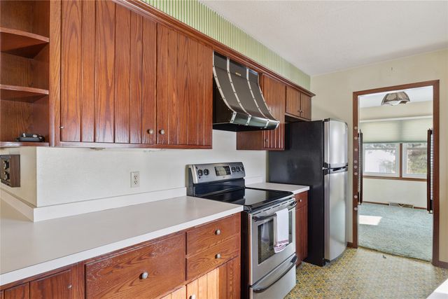 1904 Prairie Street, Grinnell, IA 50112