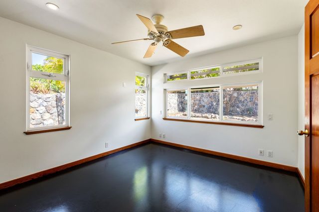 159 Auhana Rd, Kihei, HI 96753