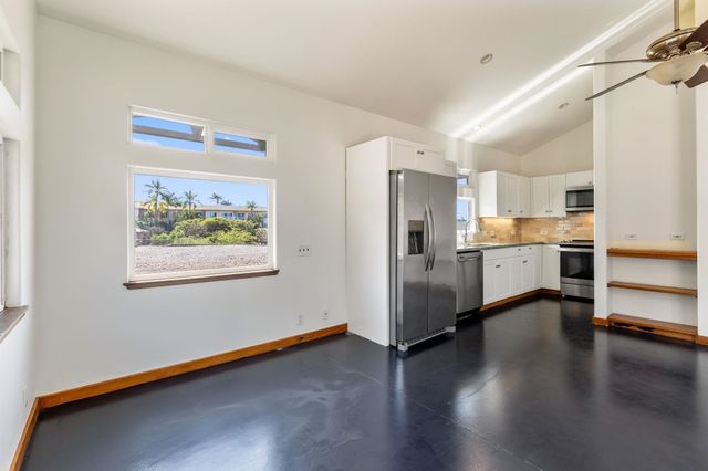 159 Auhana Rd, Kihei, HI 96753