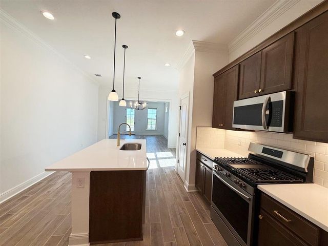 3024 Rosemound Drive, Lake Charles, LA 70607
